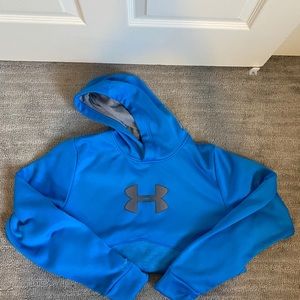 Under armour sweat shirt